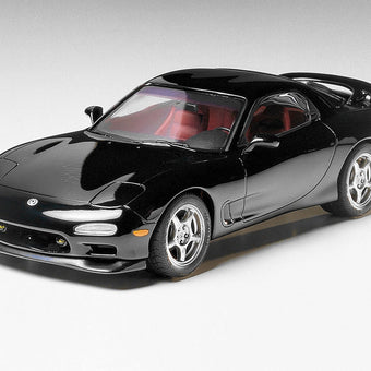 Tamiya 1/24 Mazda RX-7 R1
