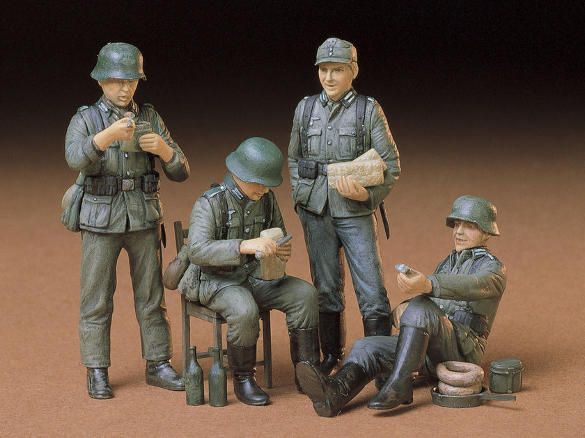 Tamiya 1/35 German Soldiers at Rest