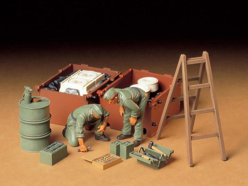 Tamiya 1/35 German Tank Maintenance Crew