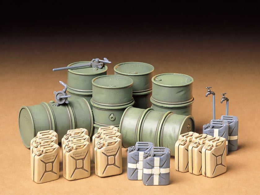 Tamiya 1/35 German Fuel Drums & Jerry Cans Set