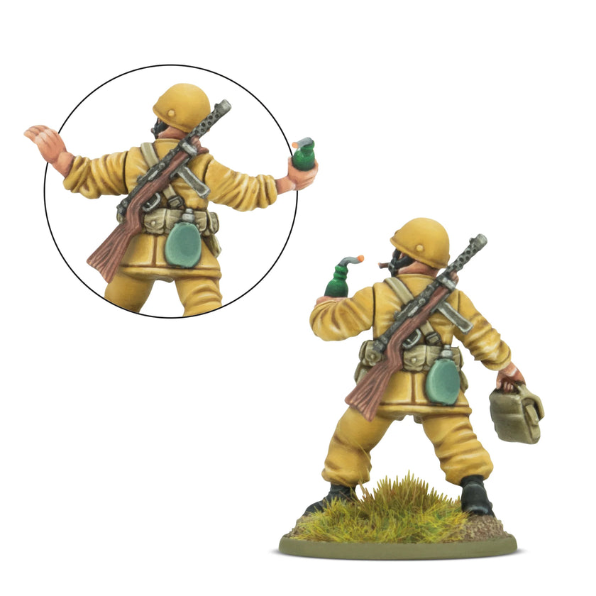 Bolt Action Armies of Italy with 'Desert Lightning' book miniature